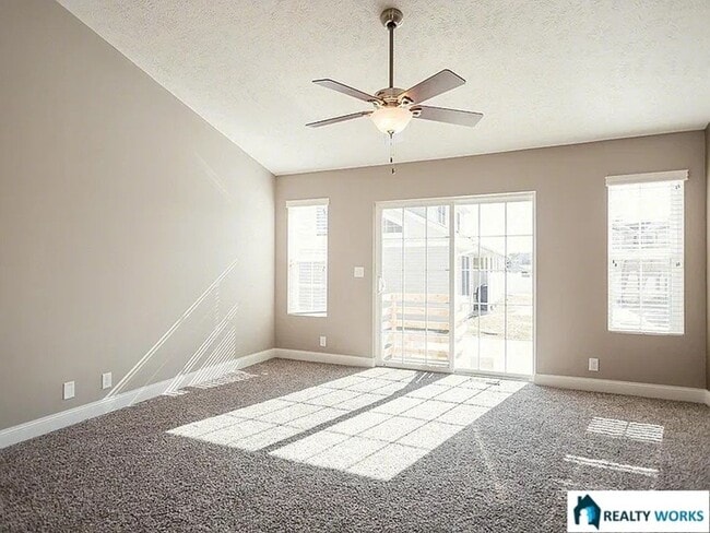 Photo - Spacious 4 Bed, 3 Bath Townhome with finished Basement