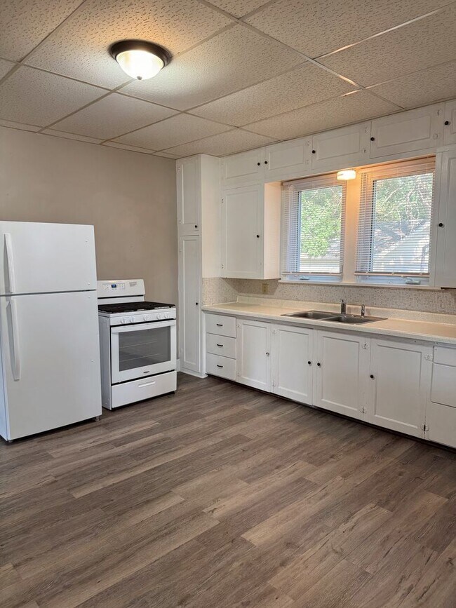 Photo - 546 Garfield Ave Unit 546