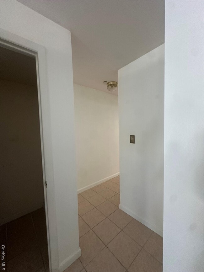 Photo - 40-35 95th St Unidad 2A