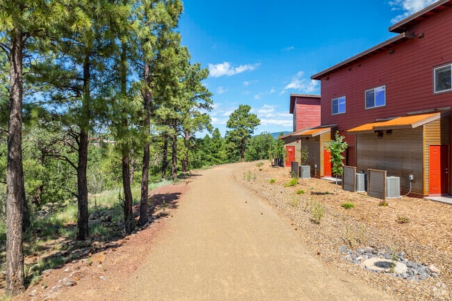 Walking/Biking Trails - Lofts on the Mesa