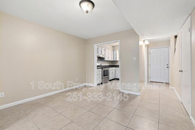 Photo - 6527 Old Shell Rd