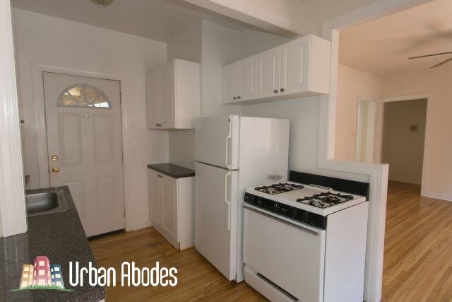 Building Photo - 3816 N Fremont St Unit A00W