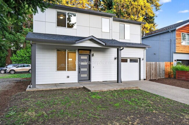 Photo - 13838 SE Knight St