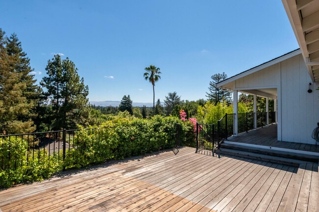 Photo - 920 Stagi Ct House