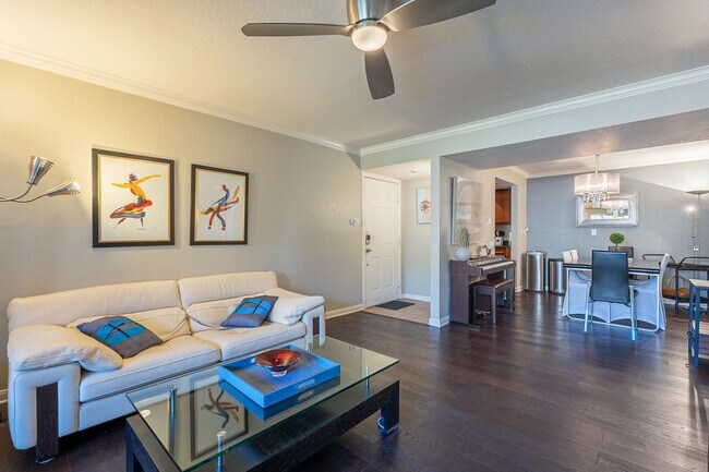 Photo - FURNISHED! 2 Bed/2 Bath in Scottsdale