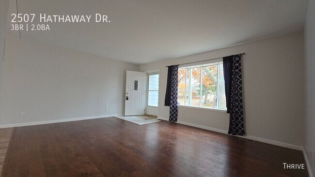 Photo - 2507 Hathaway Dr