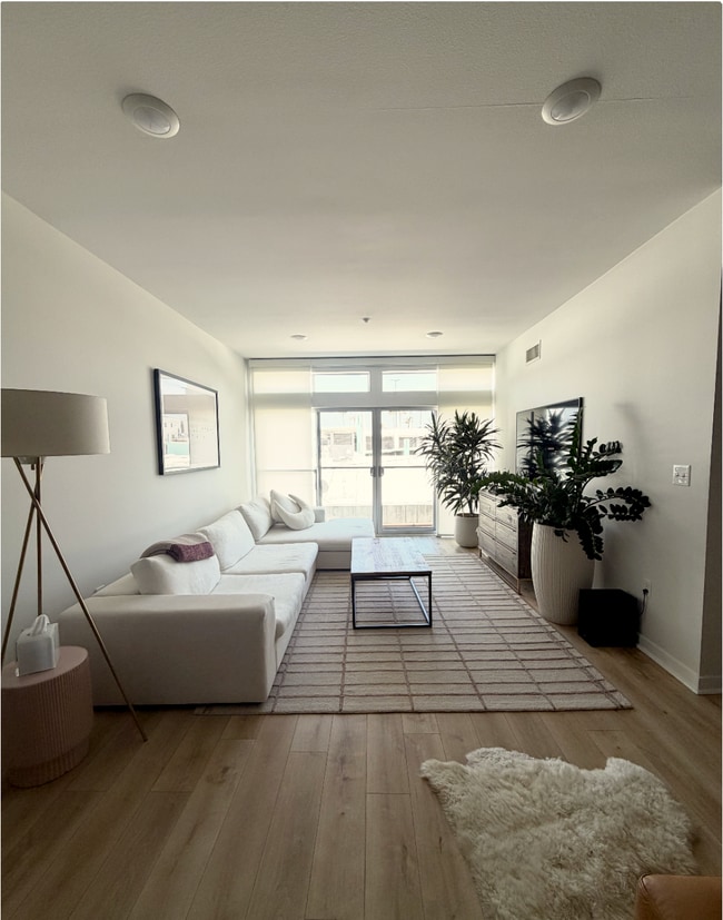 Photo - 4215 Glencoe Ave Unidad 213