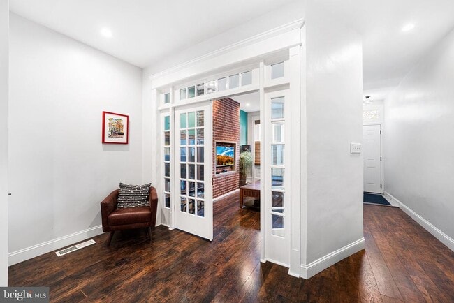 Photo - 1236 Snyder Ave