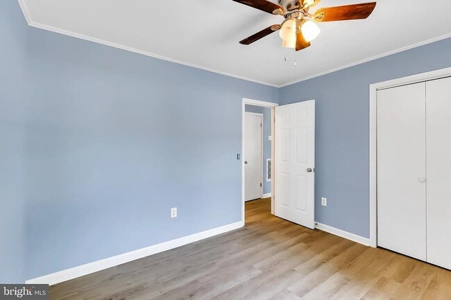 Photo - 107 Walden Dr