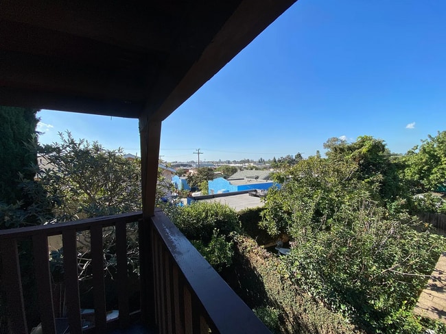 Photo - 3106 E 15th St