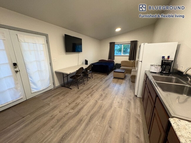 Building Photo - 359 Caldwell Ave Unit FL0-ID136 Rental