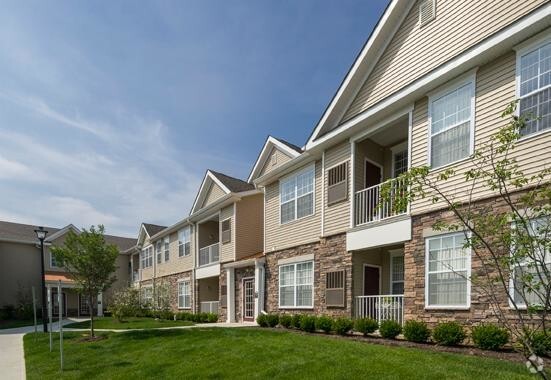 Building Photo - Camelot at Townelake Rental