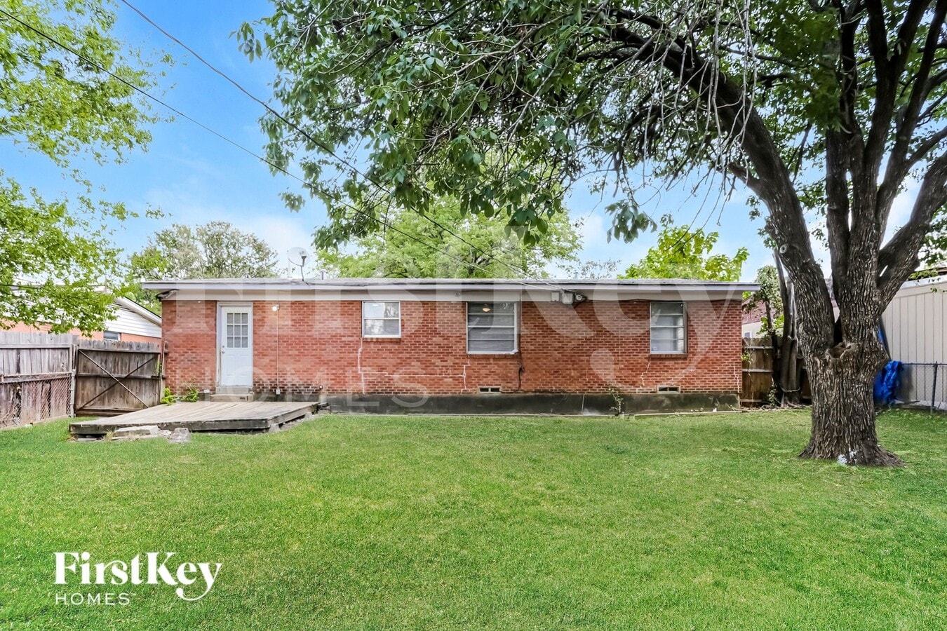 Photo - 10455 Plummer Dr
