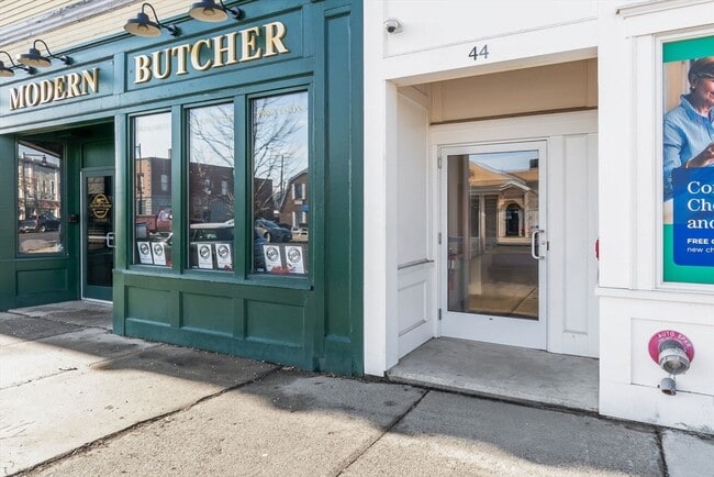 Photo - 44 Maple St Unit 10