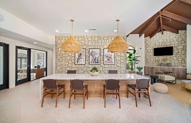 Photo - MAA Old Town Scottsdale