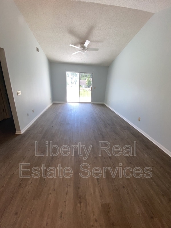 Photo - 350 Beverly St Unidad Apt 104