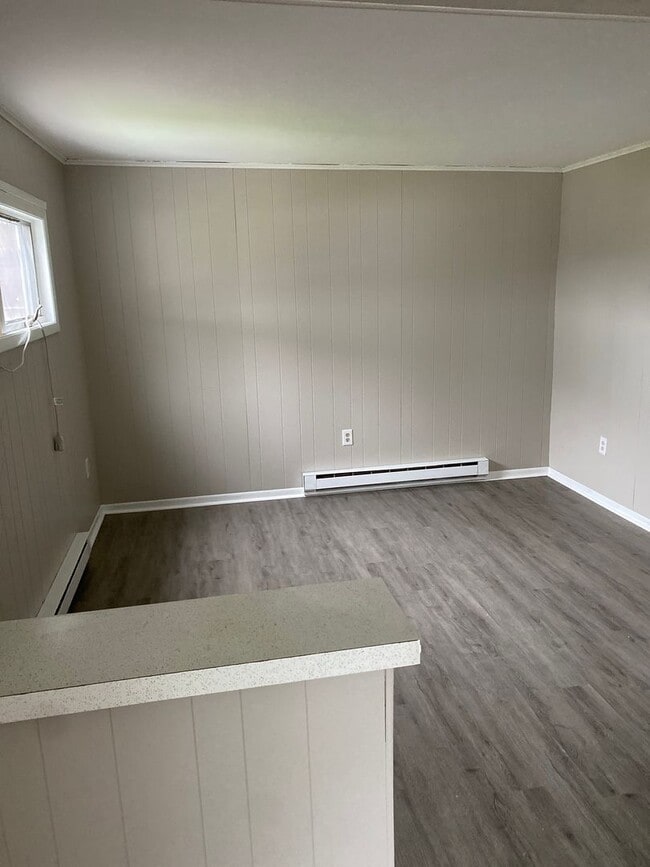 Photo - 806 Crown Ave Unit 806 Crown Ave #2 - 1F Rear