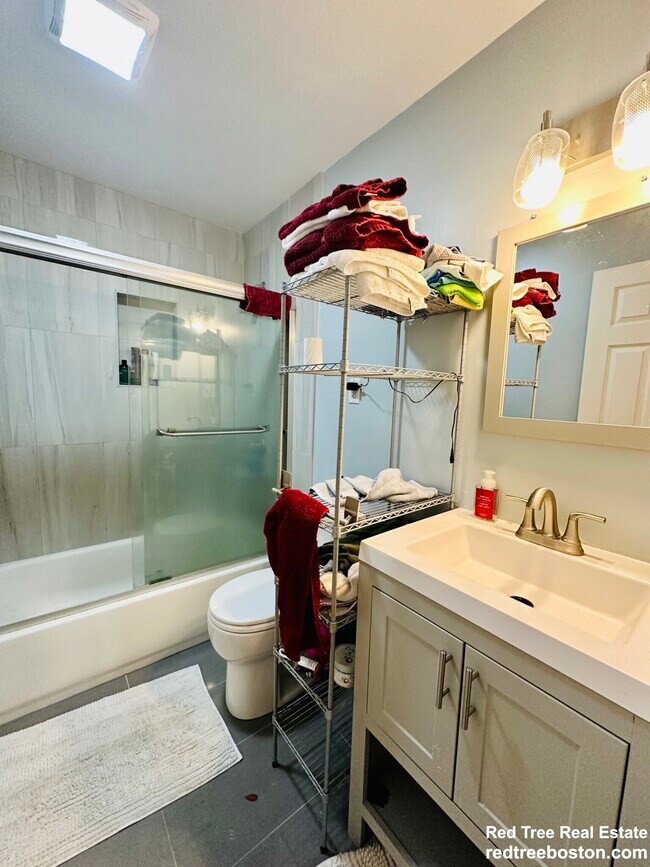 Photo - 31 Brainerd Rd Unit 31