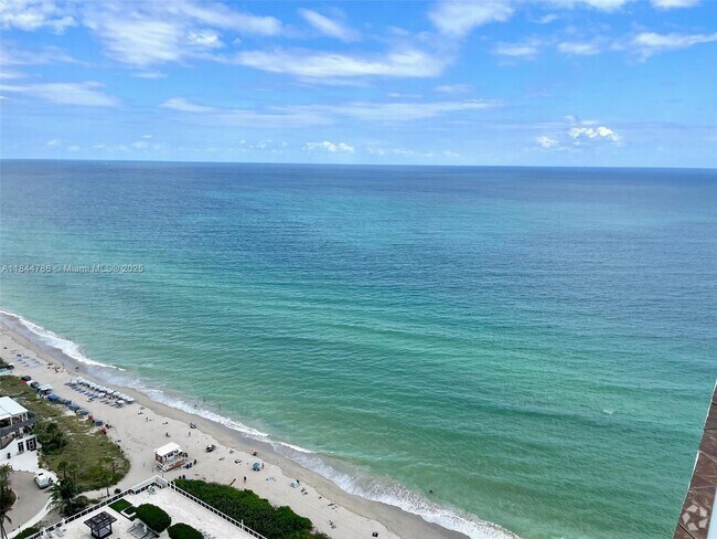 Building Photo - 1830 S Ocean Dr Unit 3009 Rental