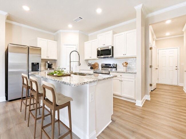 Photo - 37 Agonia Ln