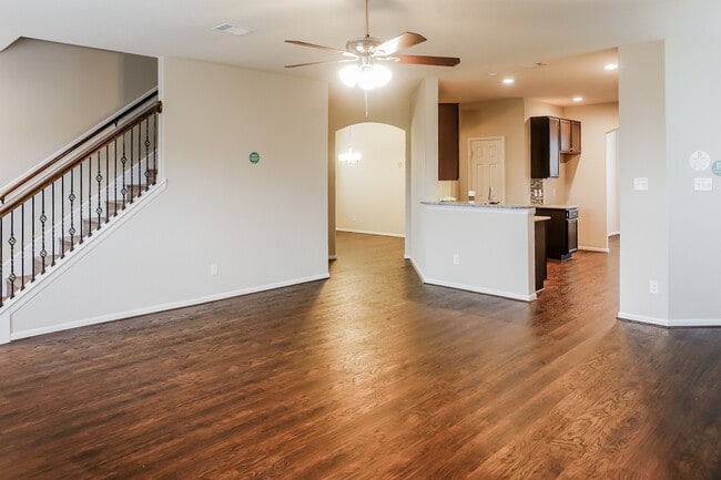 Photo - 19011 Woodland Leaf Ln