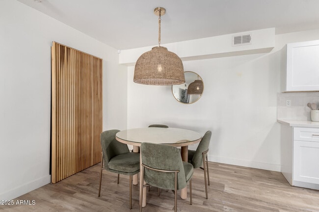 Photo - 6480 N 82nd St