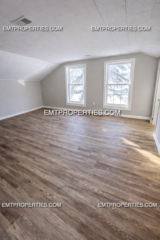 Photo - 416 East Ave