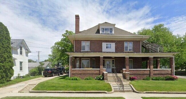 521 S 12th St Unit Khaliki Apartments Llc