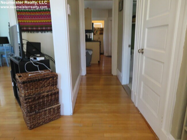 Photo - 95 Frederick Ave Unidad 1