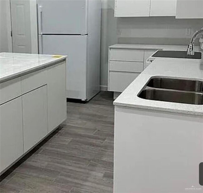 Photo - 10 Lore Dr Apartamento Unidad 1