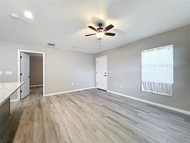 Photo - 7091 Tamarind Way
