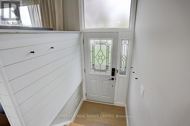 Photo - 853 Capri Ct