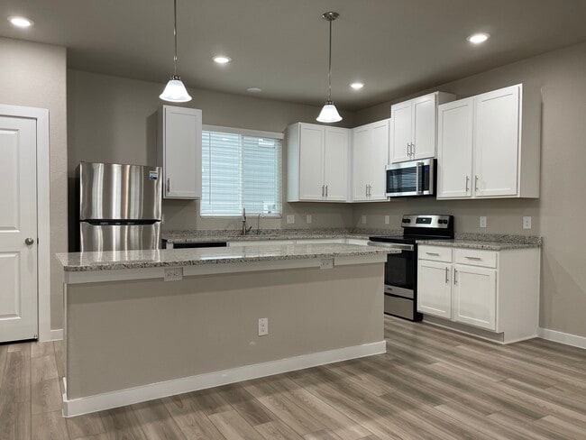 Building Photo - 21518 Sir Walter Ln Rental