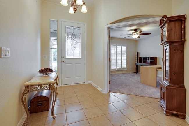 9600 Colbert Cove