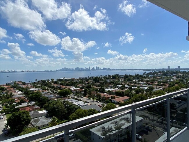 Building Photo - 7901 Hispanola Ave Unit 1212