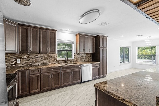 Photo - 1340 Braman Ave Casa