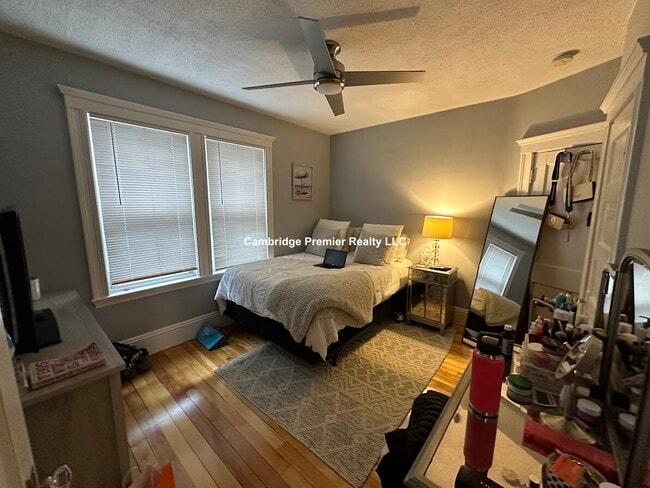 Building Photo - 207 Boston Ave Unit B