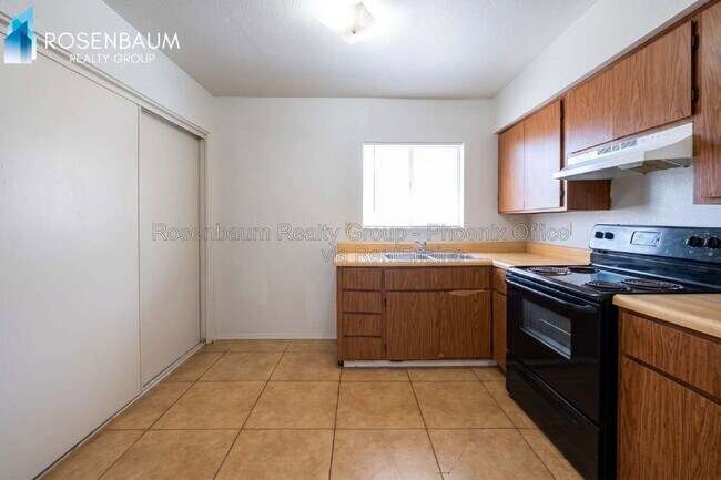 6440 E Alder Ave Unit 203