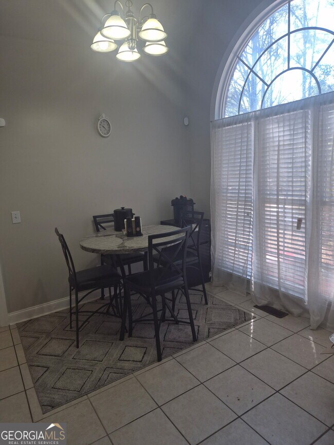 Photo - 2895 Battlecrest Dr