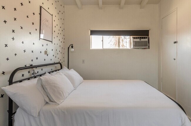 Photo - 74768 Sunset Dr