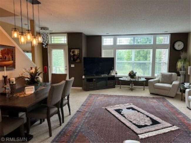 Photo - 10740 Town Square Dr NE