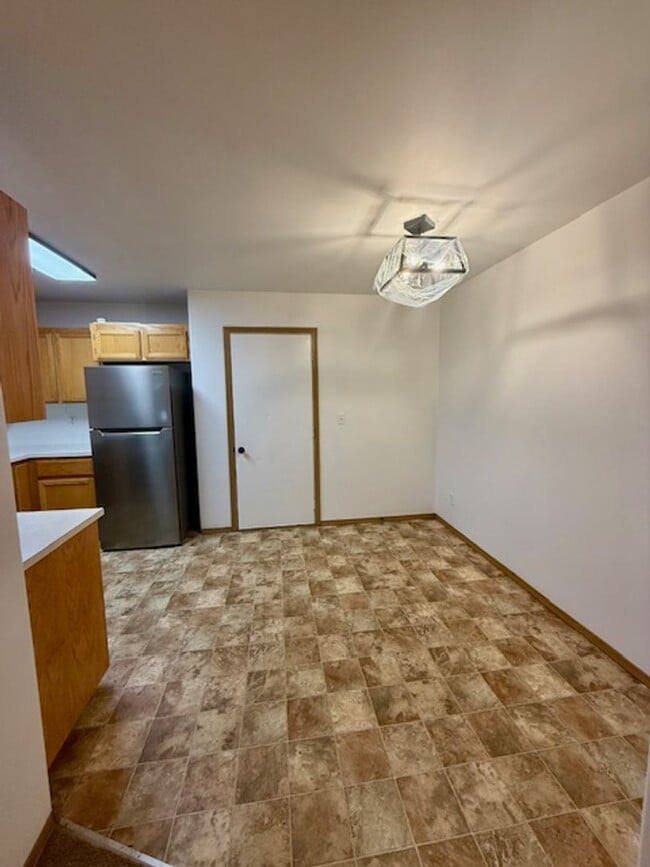 Photo - 1290 NW Knoxville Blvd Unit B