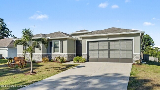 Photo - 1835 Eugenia Ct NW