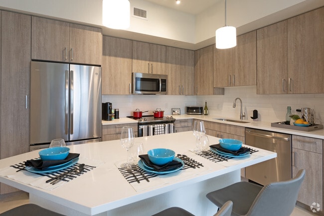 2 BR, 2 BA - 923 SF - B2 - Blu27 at Edgewater