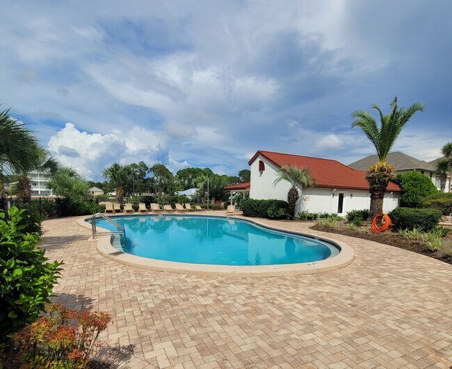Photo - 8730 Thomas Dr