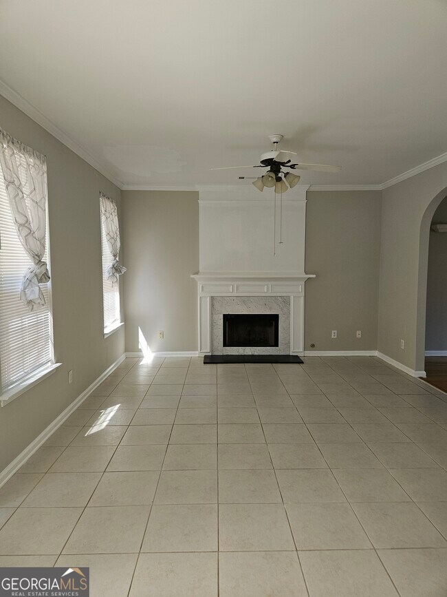 Photo - 6865 Breeze Dr
