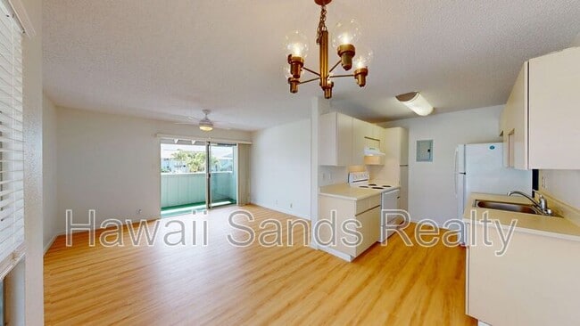 Building Photo - 94-1045 Paha Pl. Unit #T-8 Rental