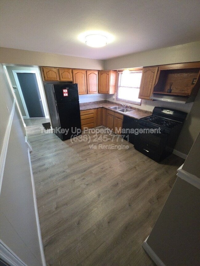 Photo - 305 S Lafayette St