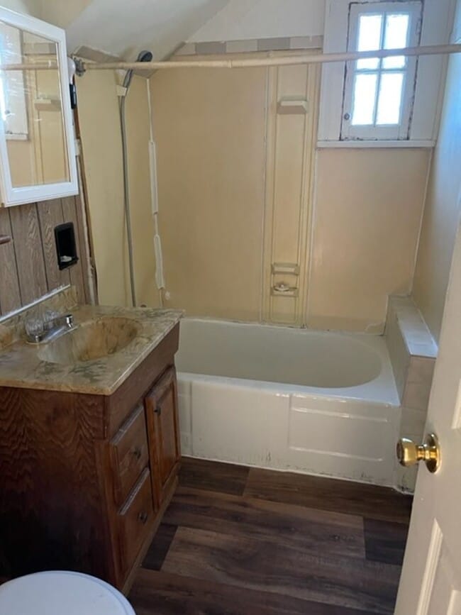 Photo - 2+ BEDROOM  1 BATHROOM HOUSE