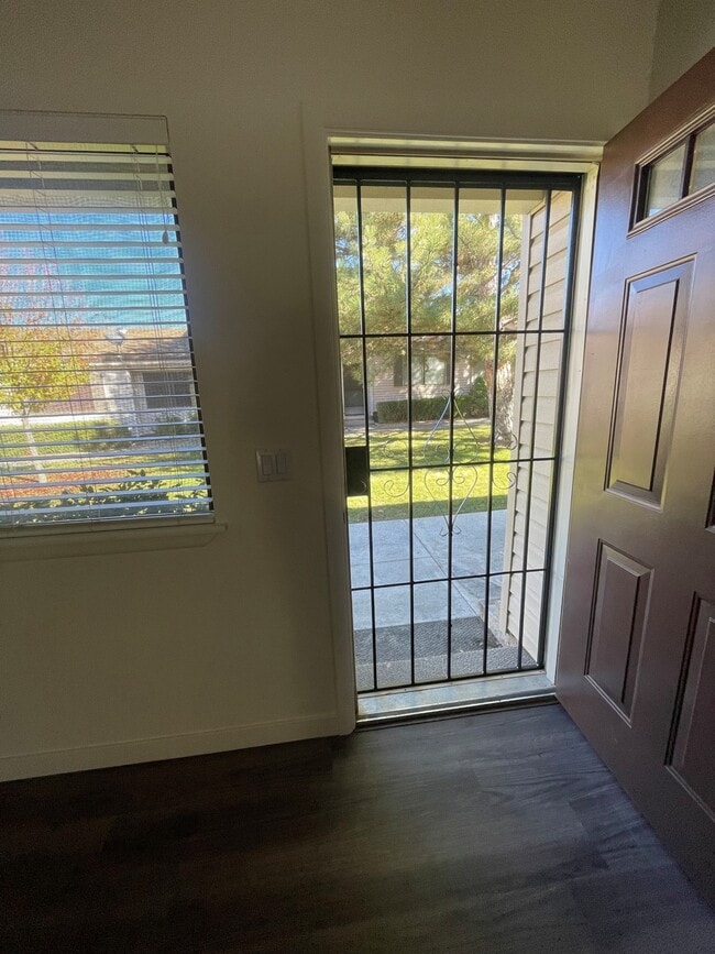 Photo - 309 Rim Rock Cir